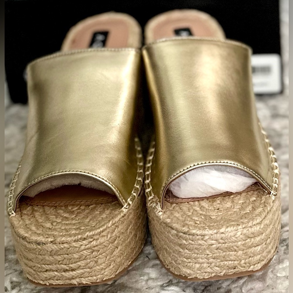 NWT Aqua Jacy Gold Leather Espadrille Platform Wedges — 7.5 | Summer Staple - Picture 11 of 14